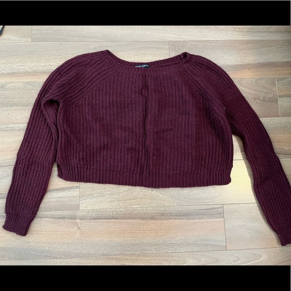 Brandy Melville Cropped Knit Sweater - Picture 1 of 2